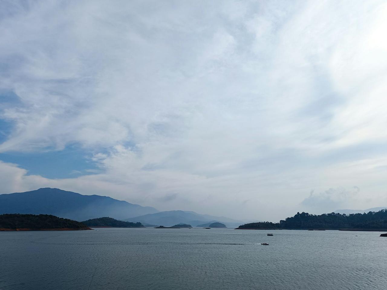 Wayanad Wilds: Caves, Waterfalls and Forest Trails, photo 1