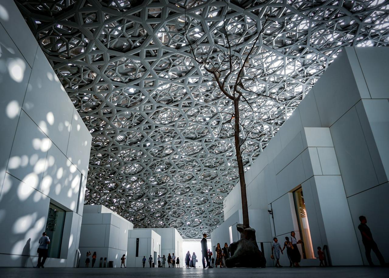 Dubai Desert, Skyline and Abu Dhabi Group Trip
