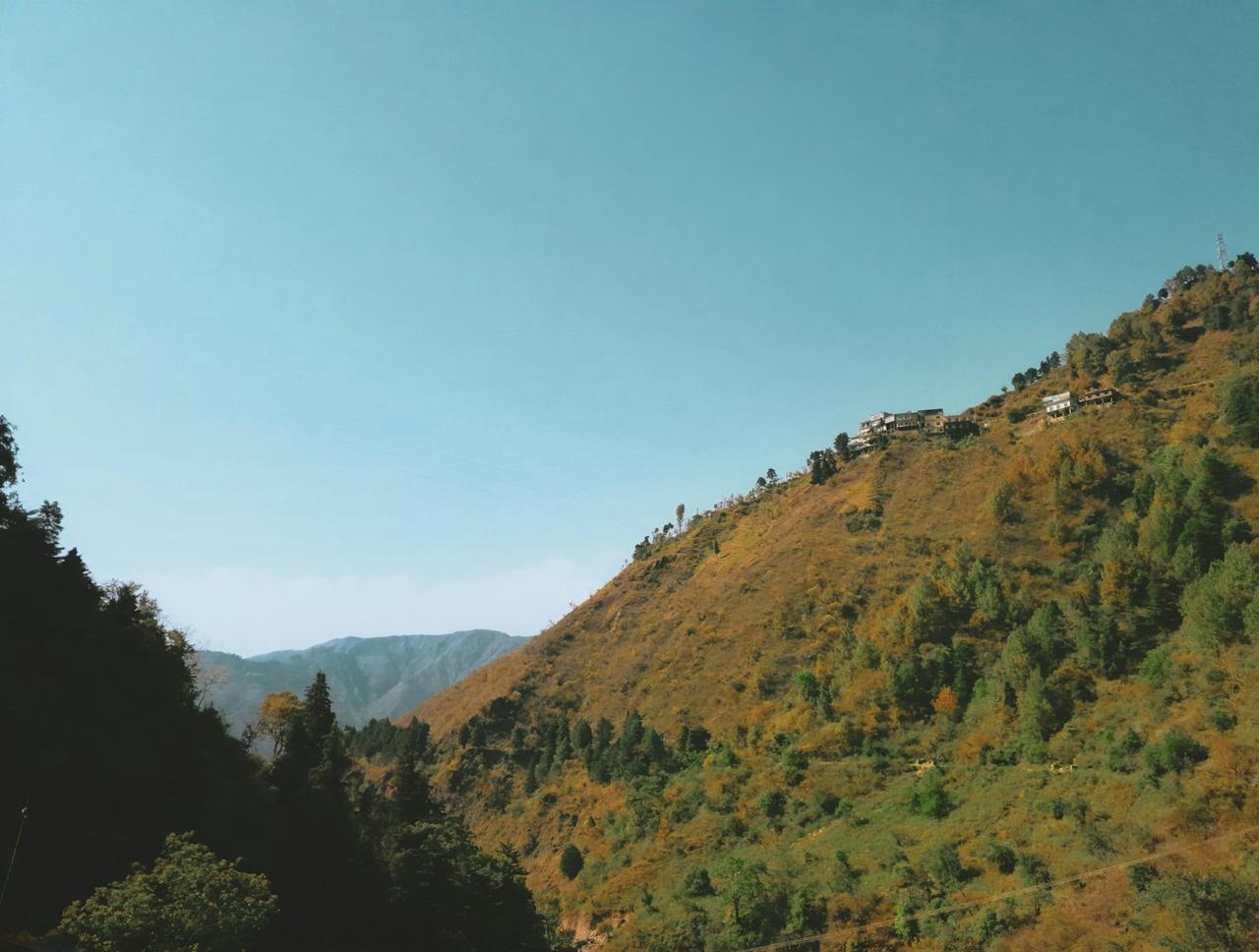 Uttarakhand Weekend Escape: Rishikesh Rafting and Mussoorie Hills, photo 4
