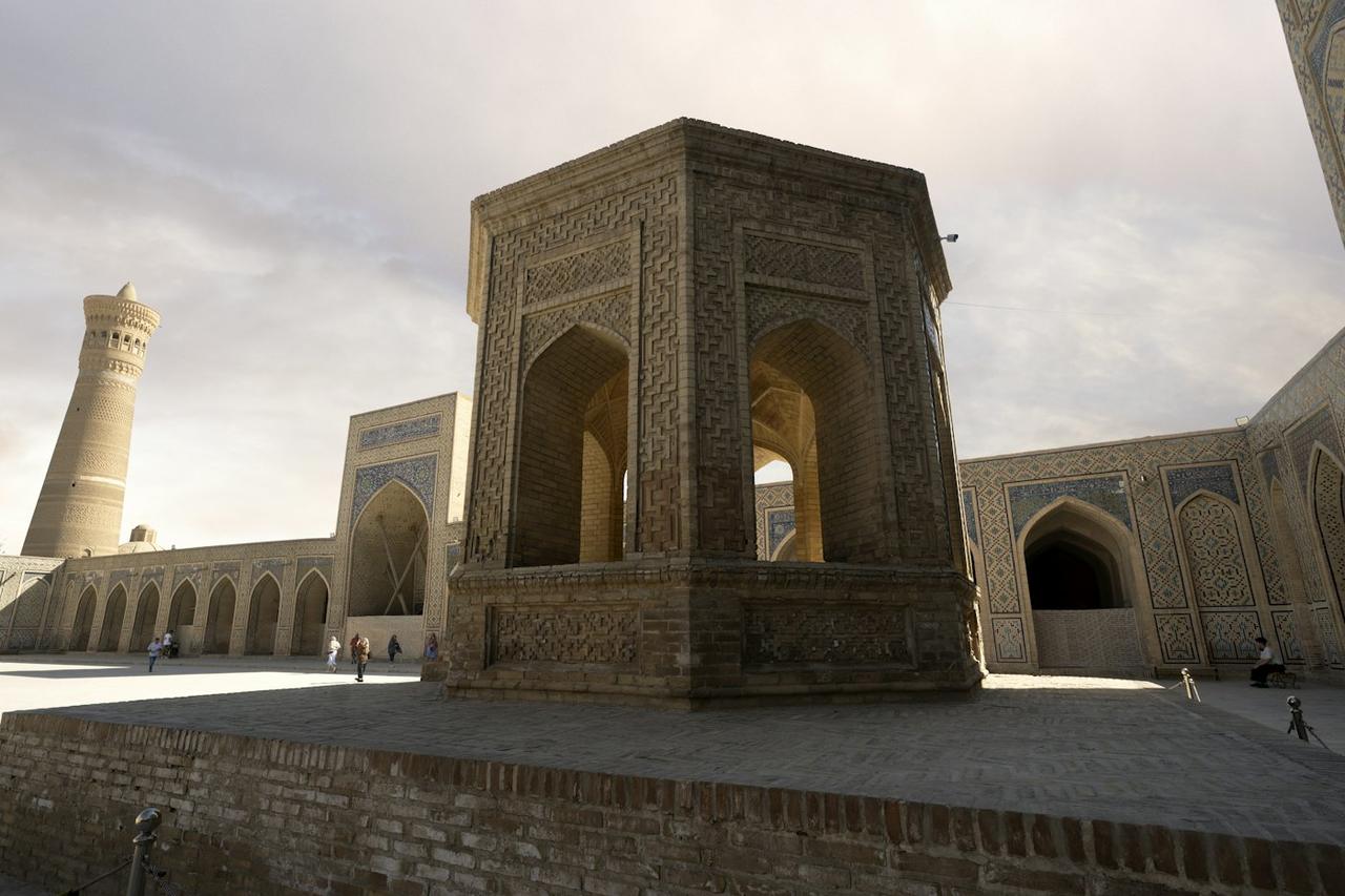 Silk Road Cities: Samarkand, Bukhara and Khiva Group Trip